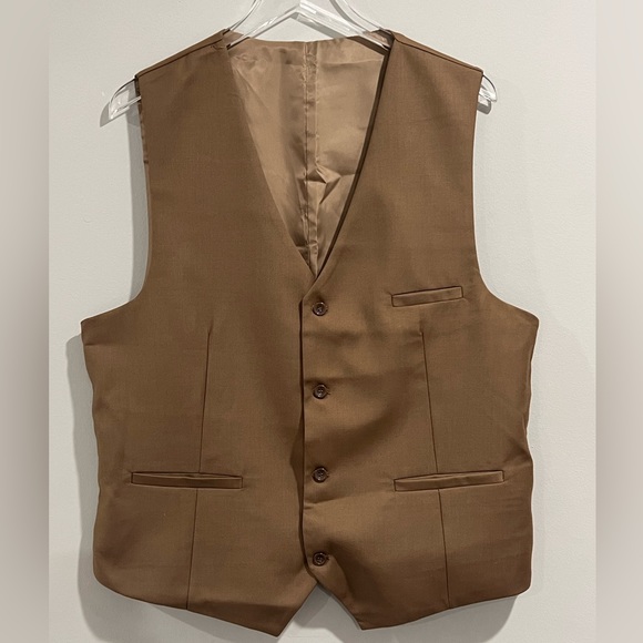 UNINUKOO 3 Peice Suit - Picture 7 of 15